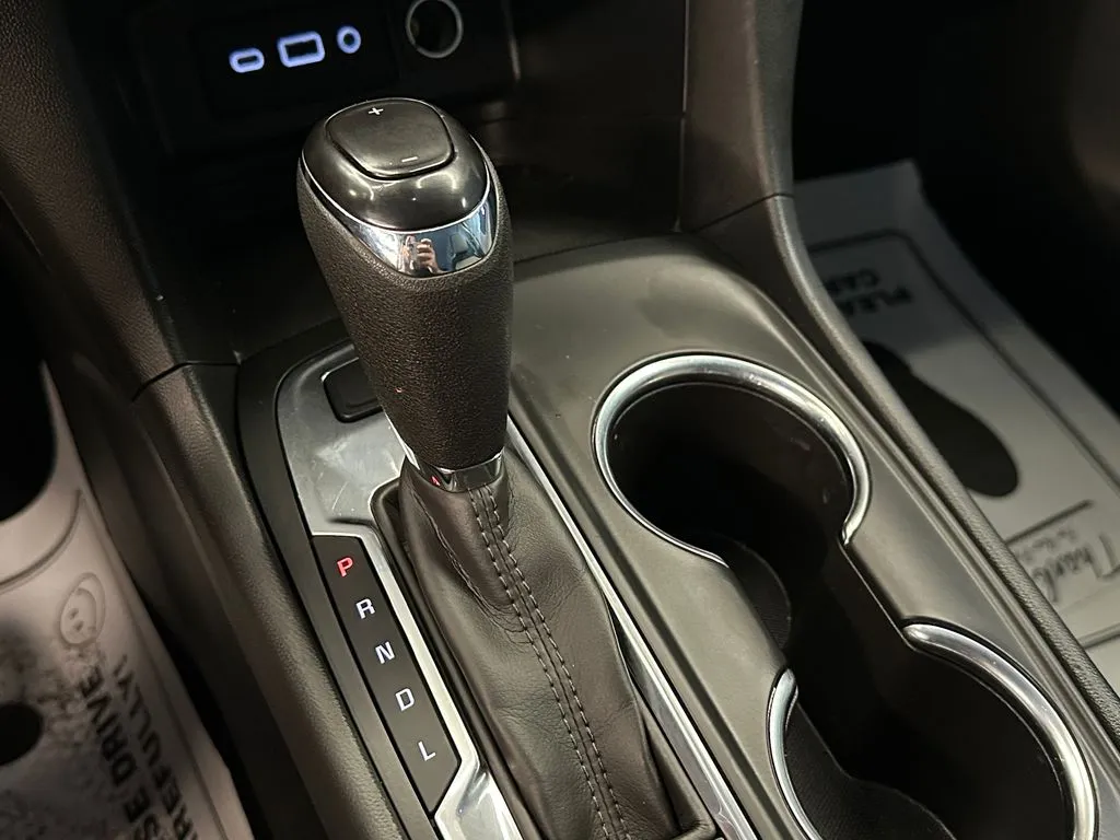 2021 Chevrolet Equinox LS - Photo 16