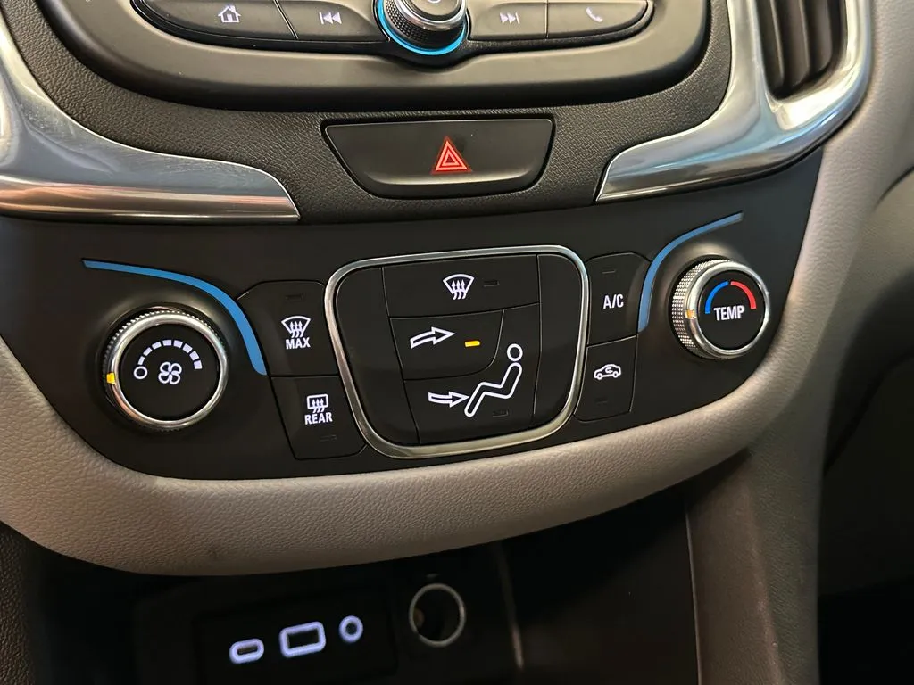 2021 Chevrolet Equinox LS - Photo 15