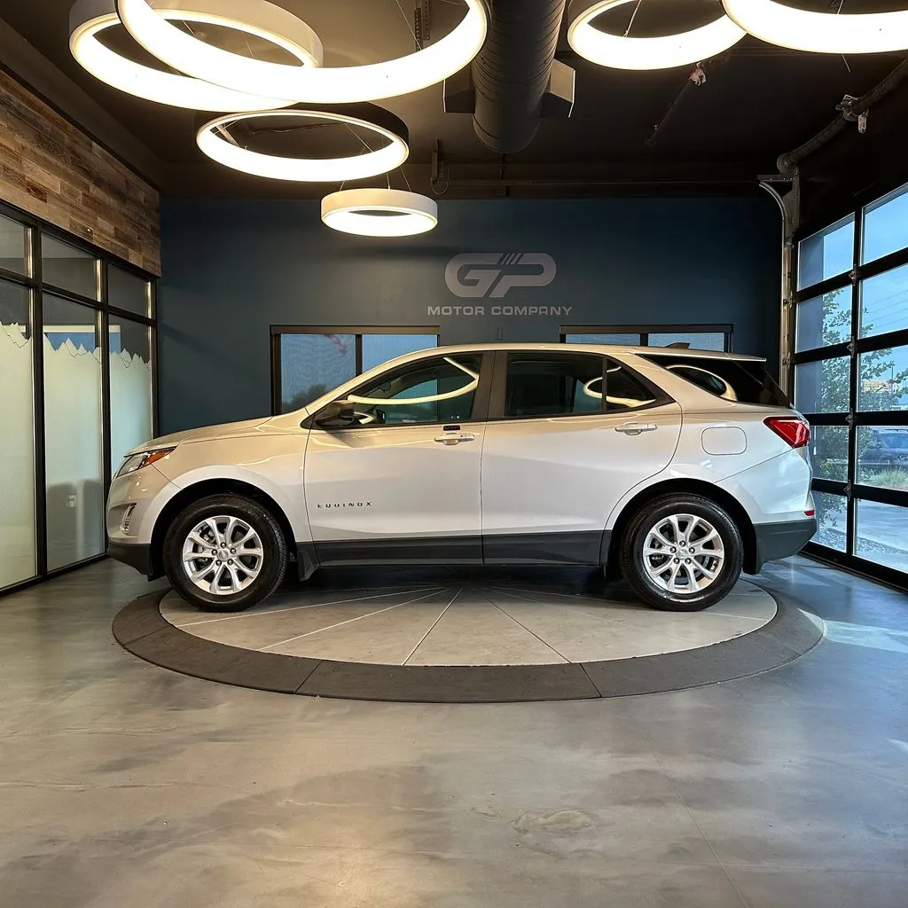 2021 Chevrolet Equinox LS - Photo 6