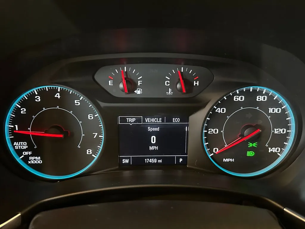 2021 Chevrolet Equinox LS - Photo 10