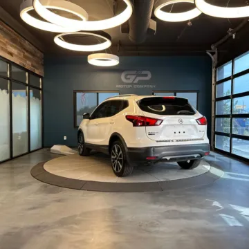 More photos of 2018 Nissan Rogue Sport SL at GP Motor Company, UT