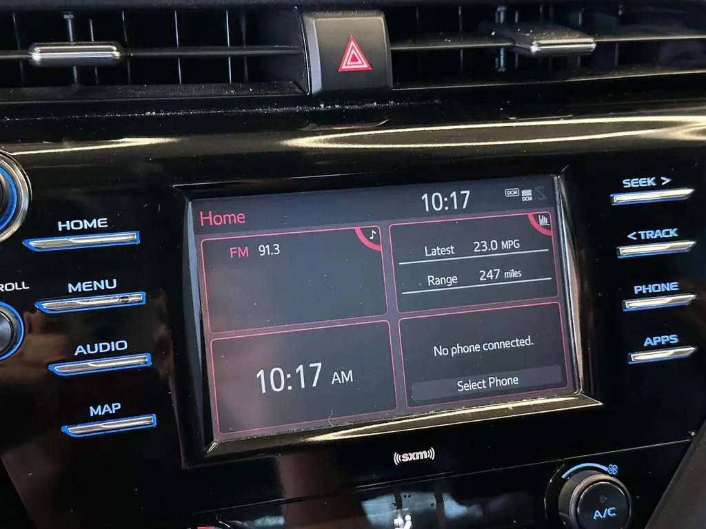 Toyota Camry photo 13