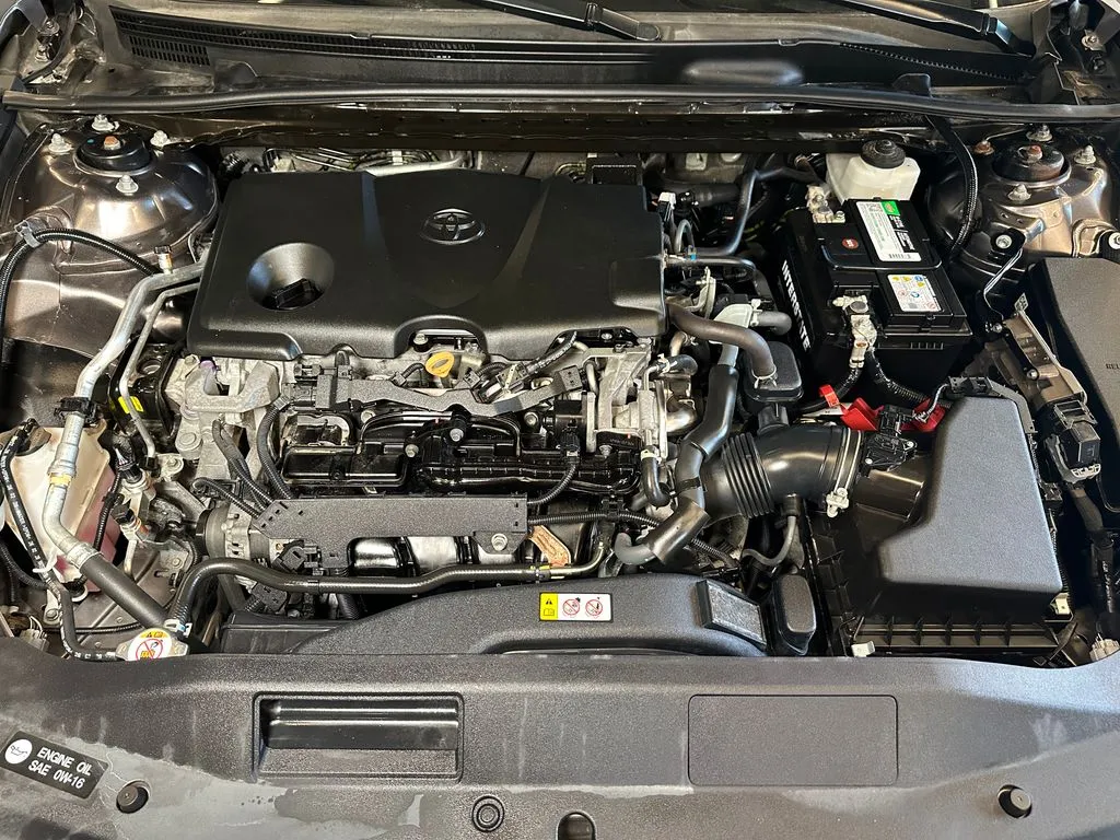 Toyota Camry photo 24