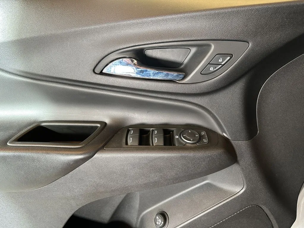 Chevrolet Equinox photo 19
