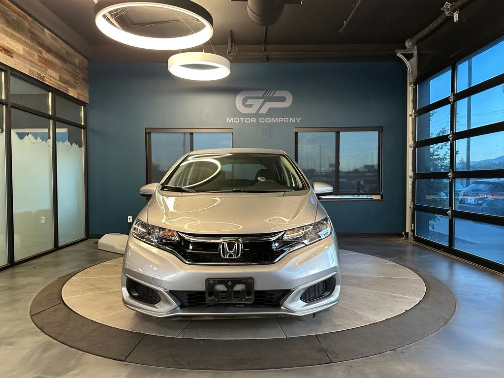 Honda Fit photo 8