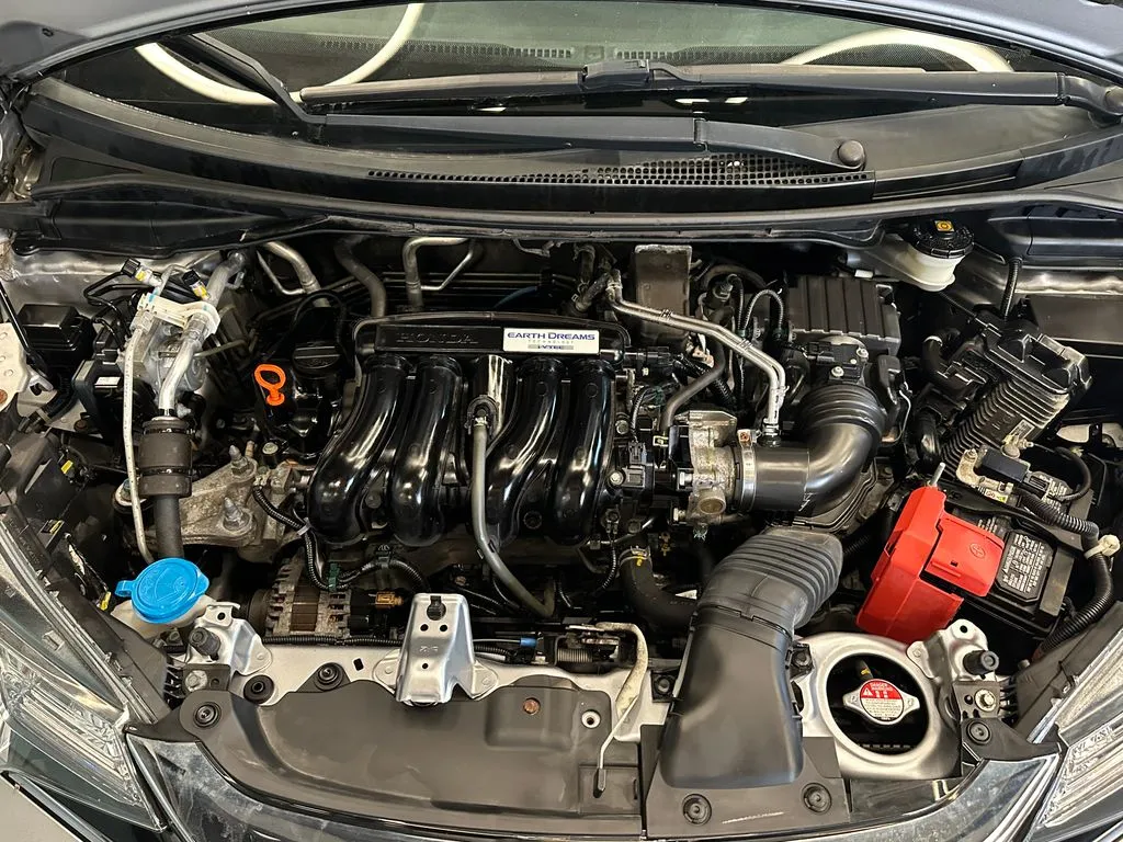 Honda Fit photo 22