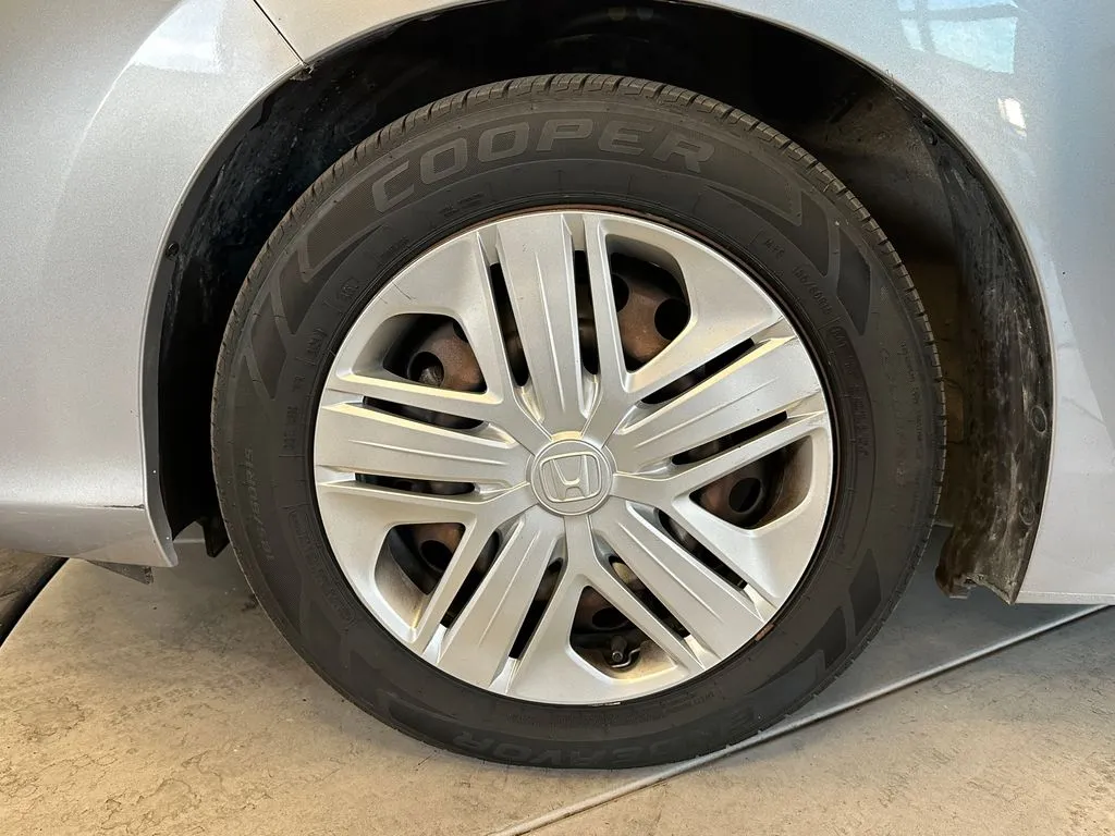 Honda Fit photo 24