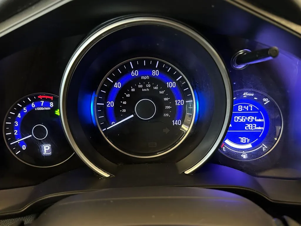 Honda Fit photo 10