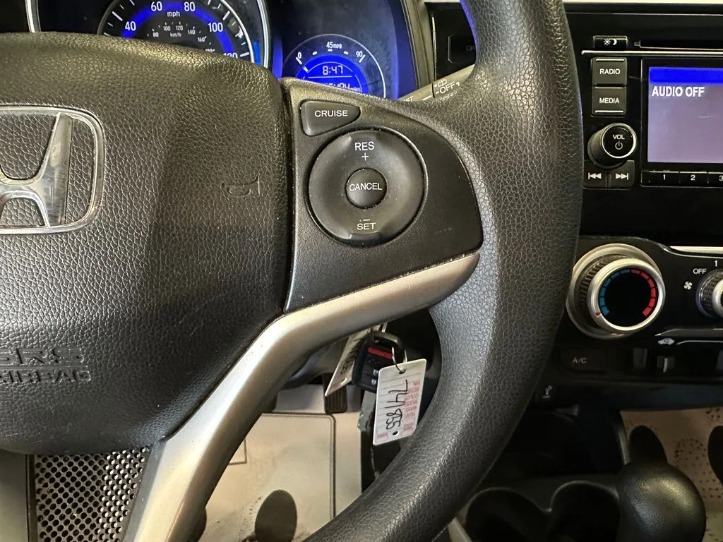 Honda Fit photo 12