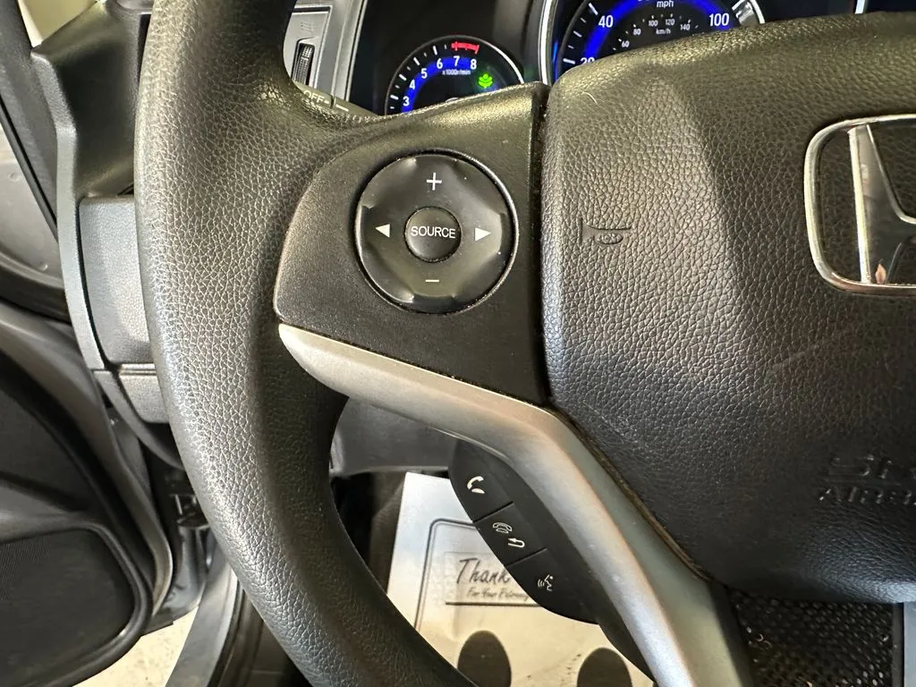 Honda Fit photo 11