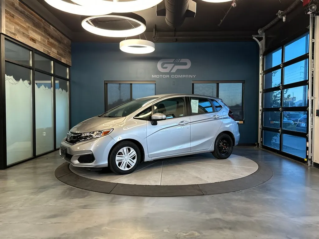 Honda Fit photo 7