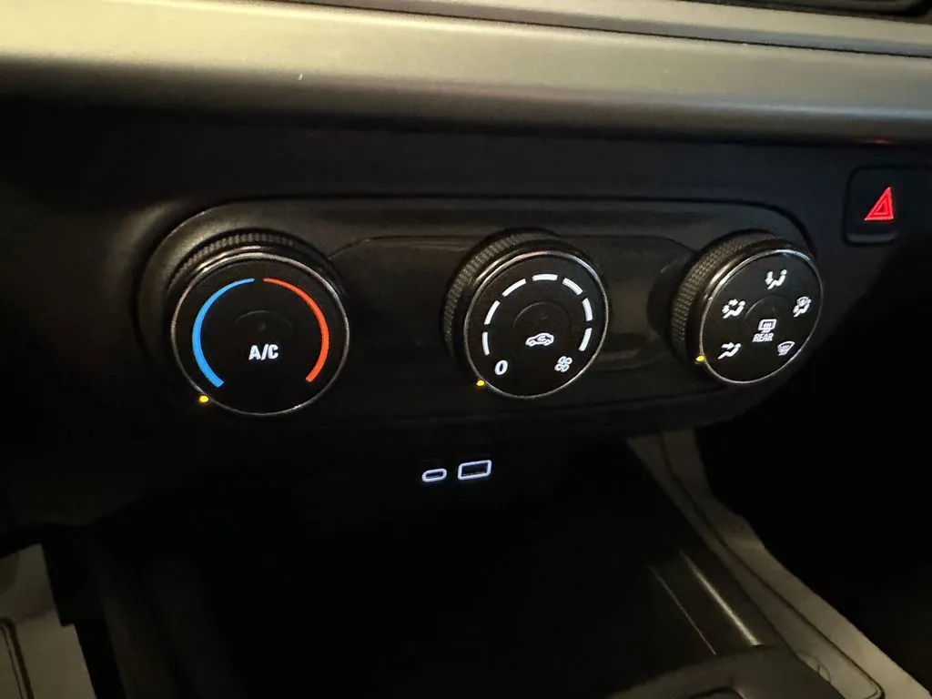 Chevrolet Trax photo 13