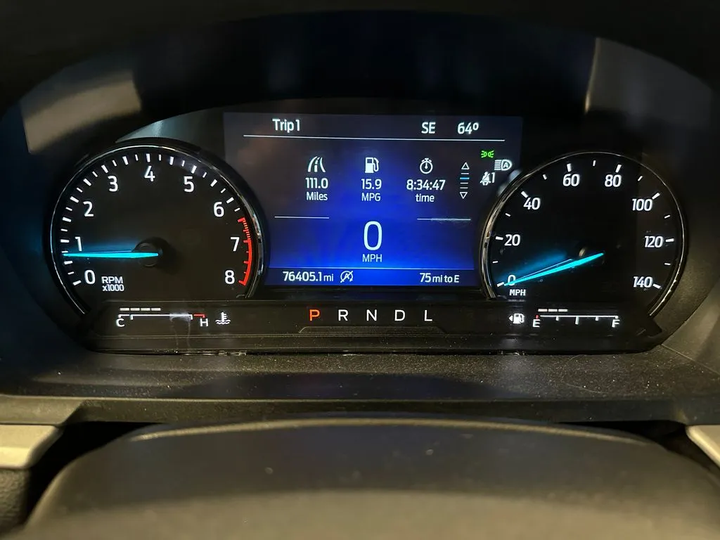 Ford Explorer photo 10