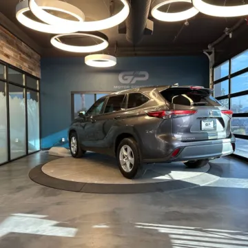 More photos of 2023 Toyota Highlander LE at GP Motor Company, UT