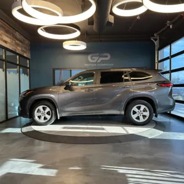 More photos of 2023 Toyota Highlander LE at GP Motor Company, UT