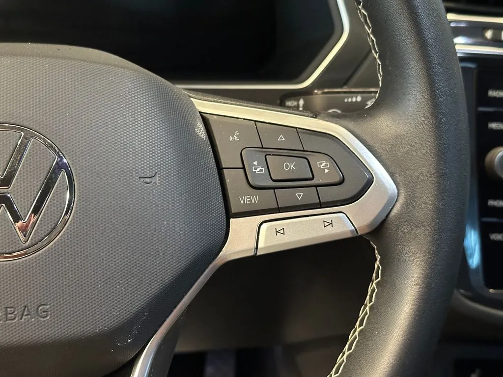 Volkswagen Tiguan photo 11