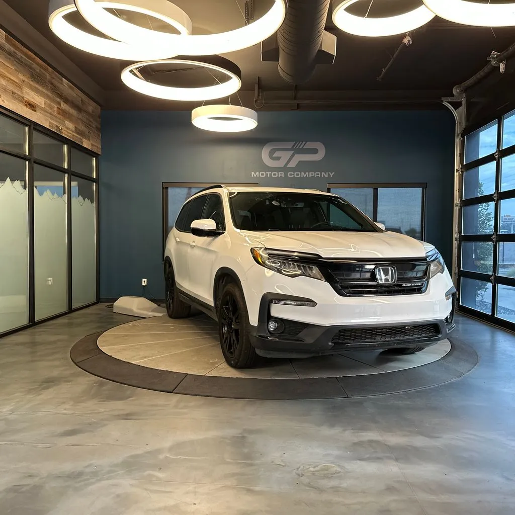 White 2021 Honda Pilot Black Edition for sale in Kaysville, UT
