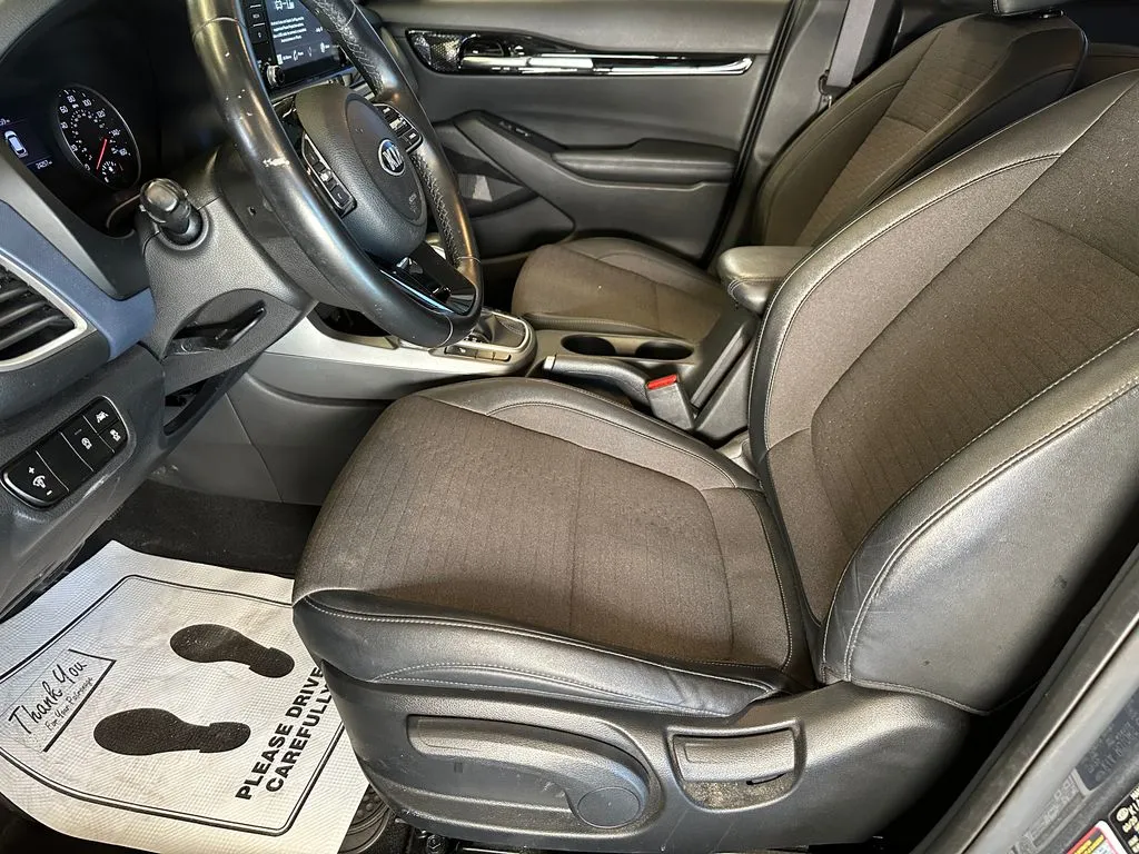 Kia Seltos photo 20