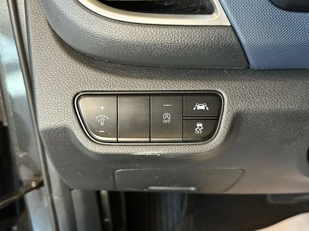 Kia Seltos photo 18