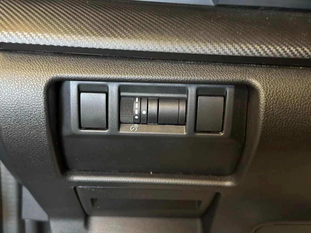 Subaru Crosstrek photo 18