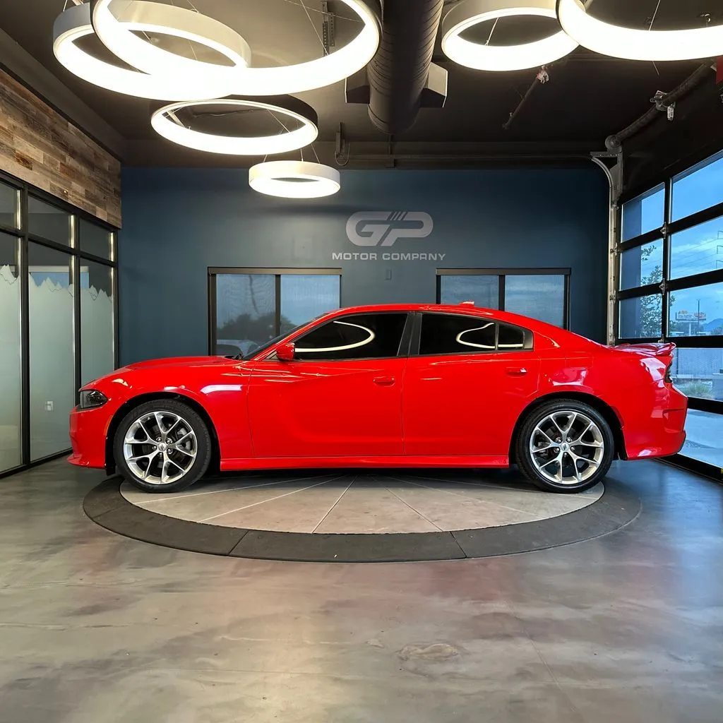 Dodge Charger photo 6