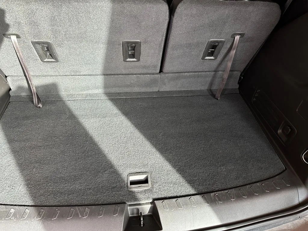Chevrolet Traverse photo 23