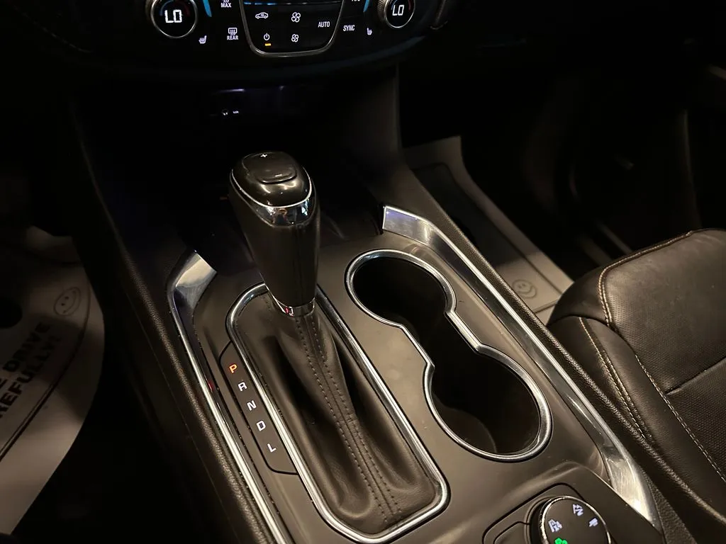 Chevrolet Traverse photo 16