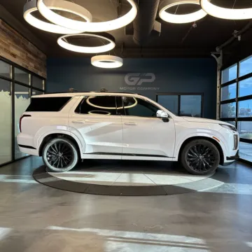 Photos of 2024 Hyundai Palisade Calligraphy Night Edition for sale in Kaysville, UT at GP Motor Company