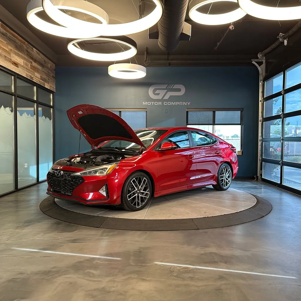 Hyundai Elantra photo 25