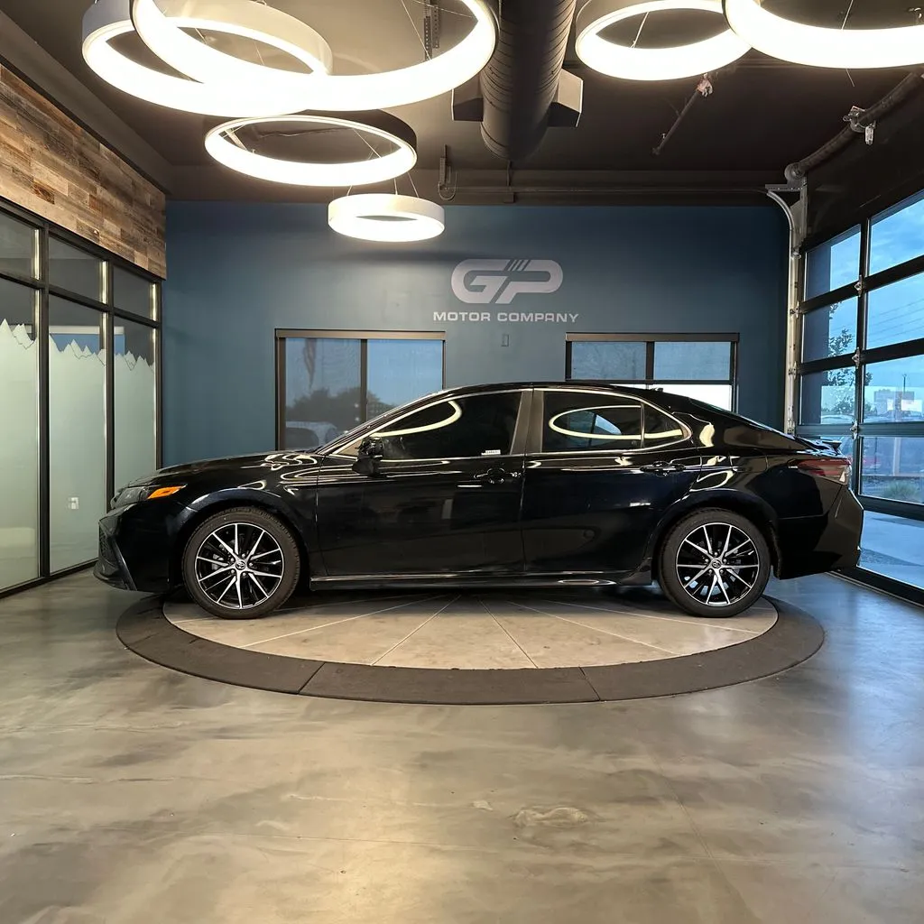 Toyota Camry photo 6