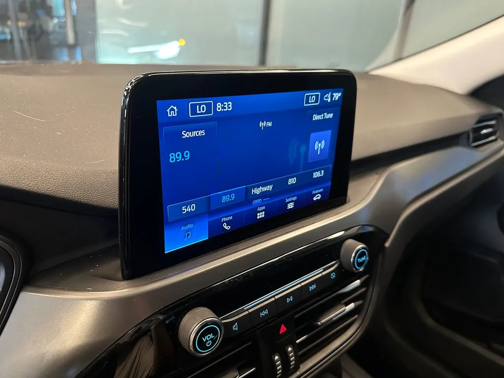 Ford Escape photo 13