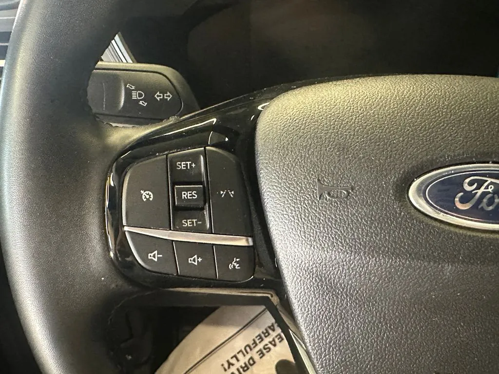 Ford Escape photo 11