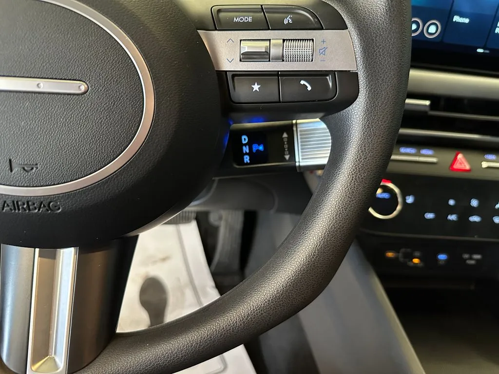 Hyundai Sonata photo 12