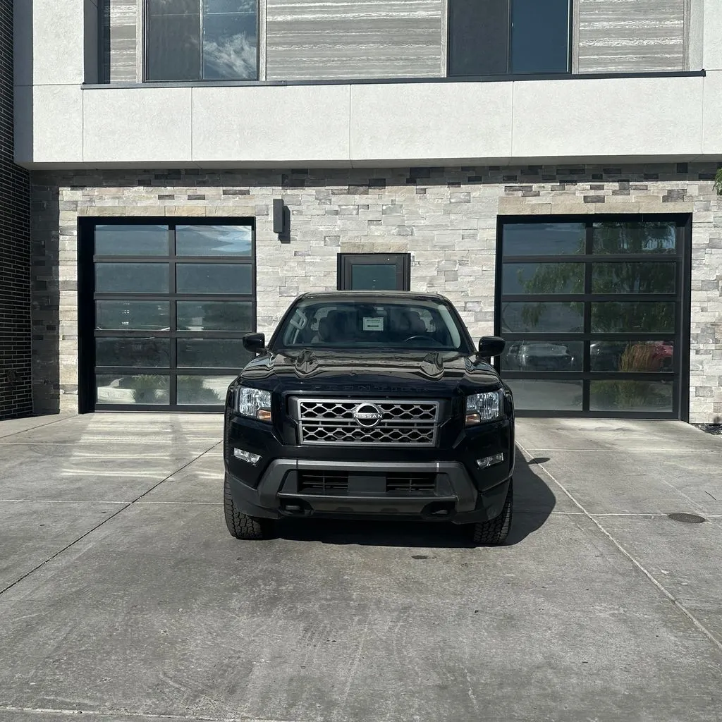 Nissan Frontier photo 8