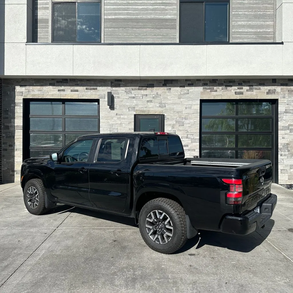 Nissan Frontier photo 7