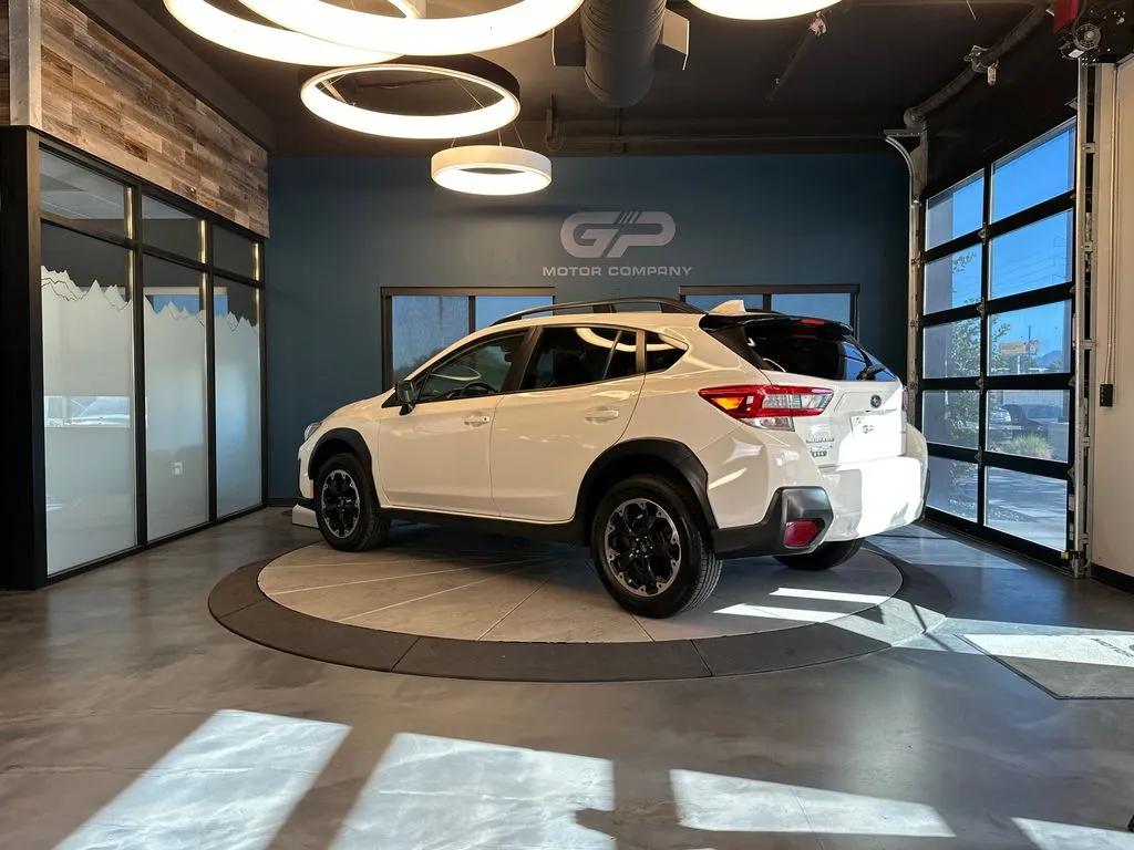 Subaru Crosstrek photo 5