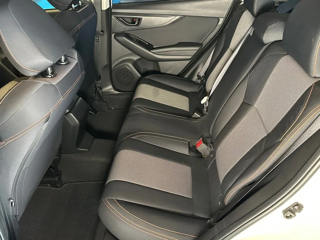 Subaru Crosstrek photo 21