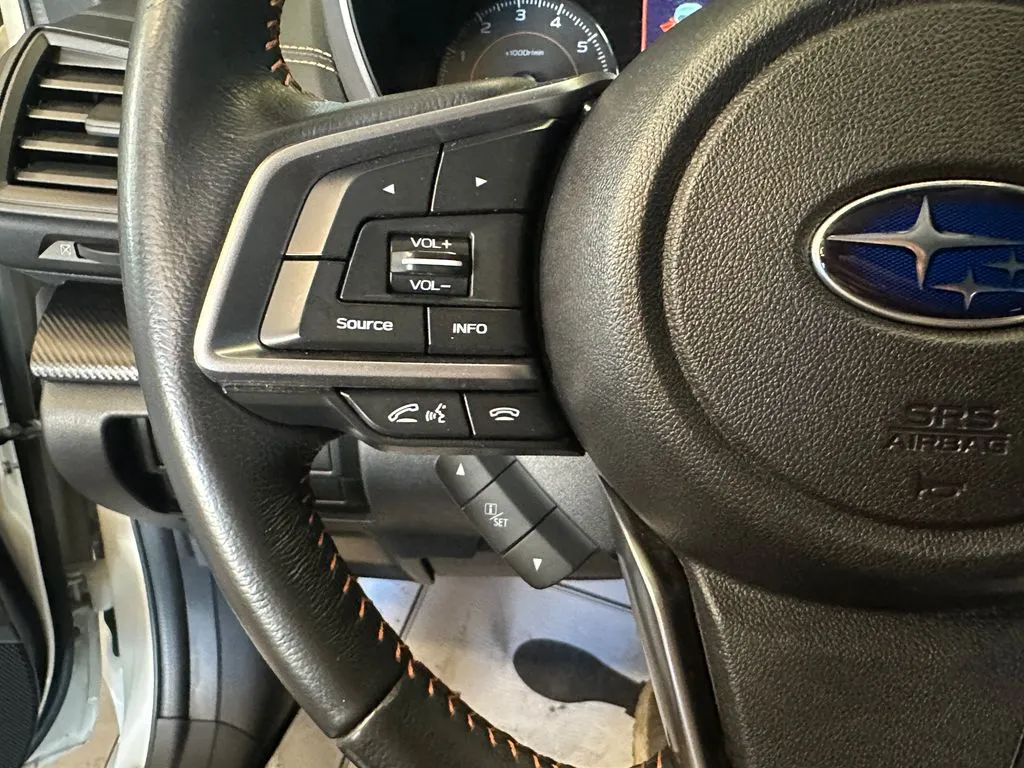 Subaru Crosstrek photo 11