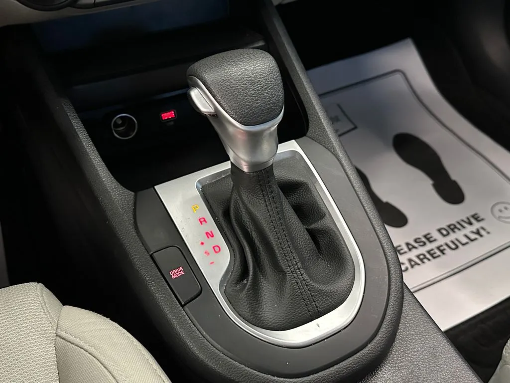 Kia Forte photo 16