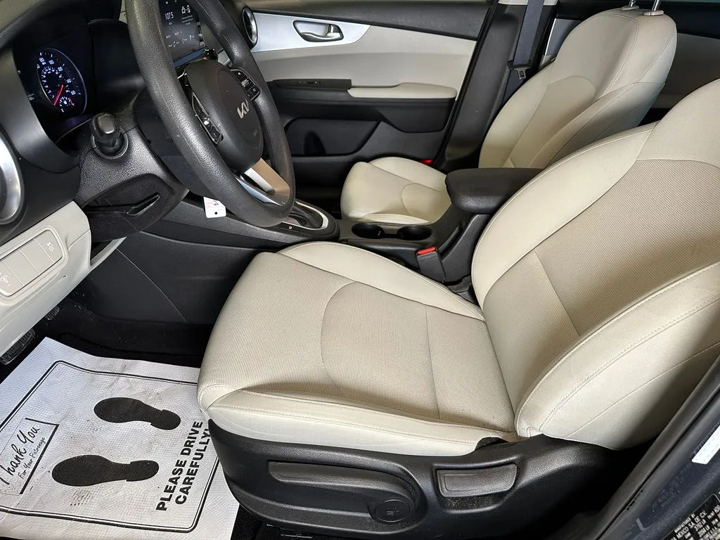 Kia Forte photo 20
