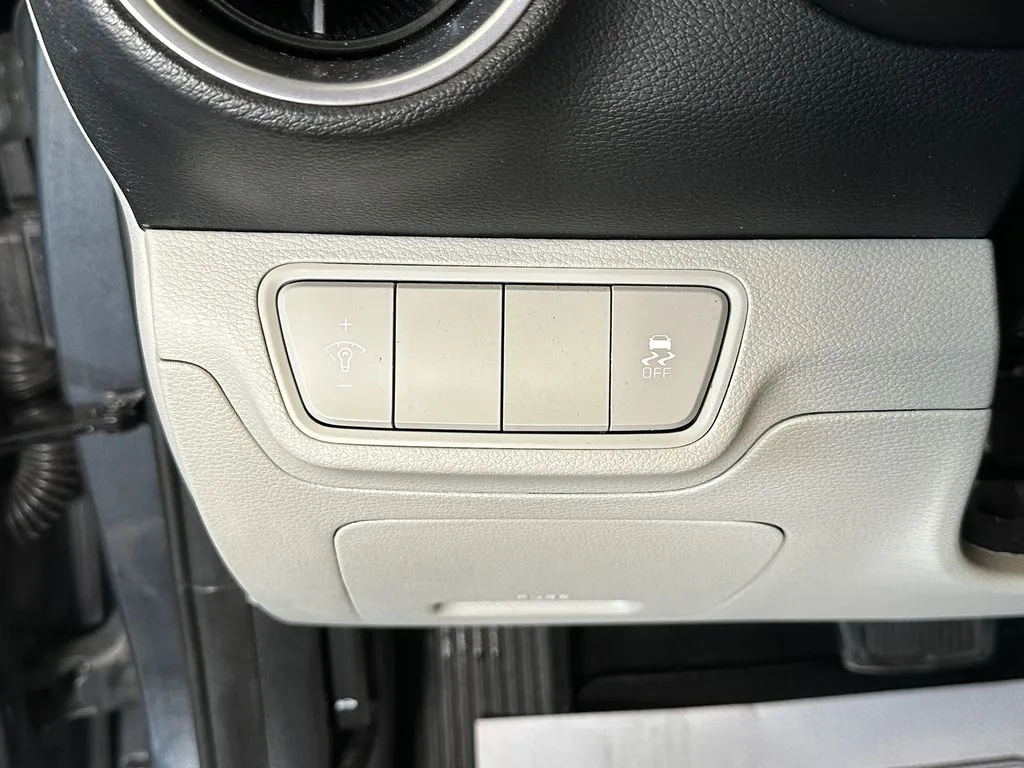 Kia Forte photo 18