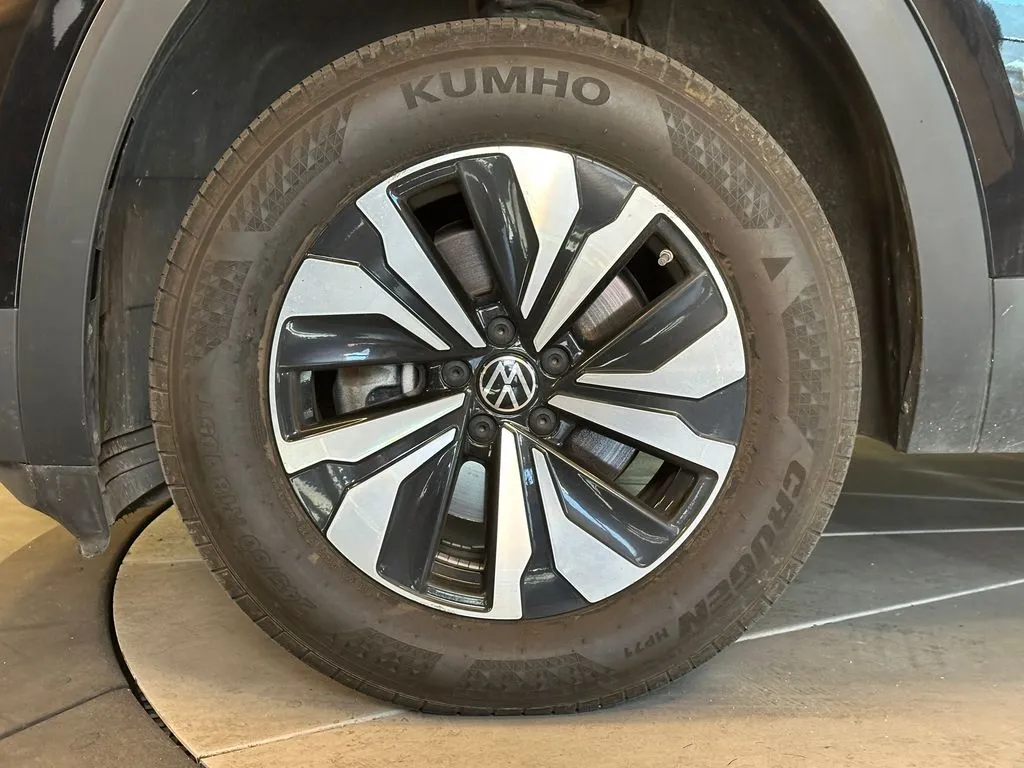 Volkswagen Atlas Cross Sport photo 24