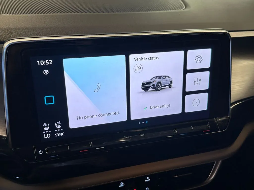 Volkswagen Atlas Cross Sport photo 13