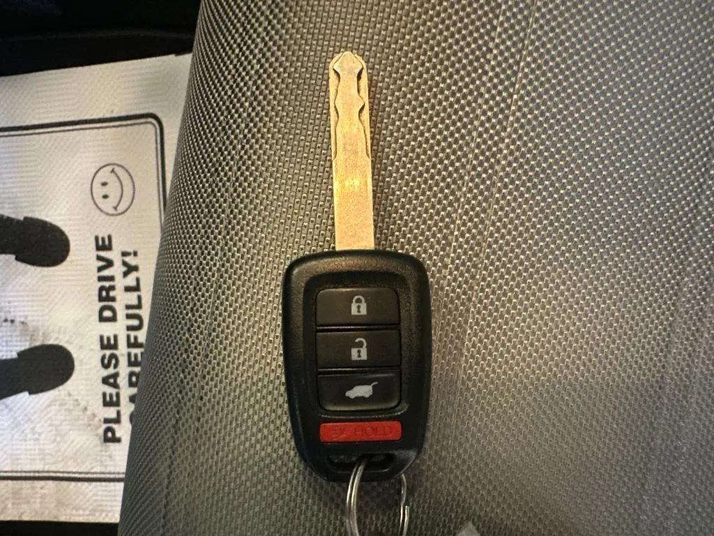 Honda CR-V photo 16