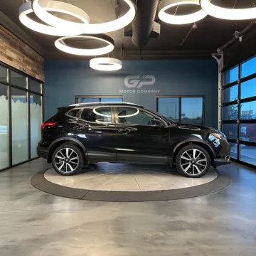 Photos of 2017 Nissan Rogue Sport SL for sale in Kaysville, UT at GP Motor Company