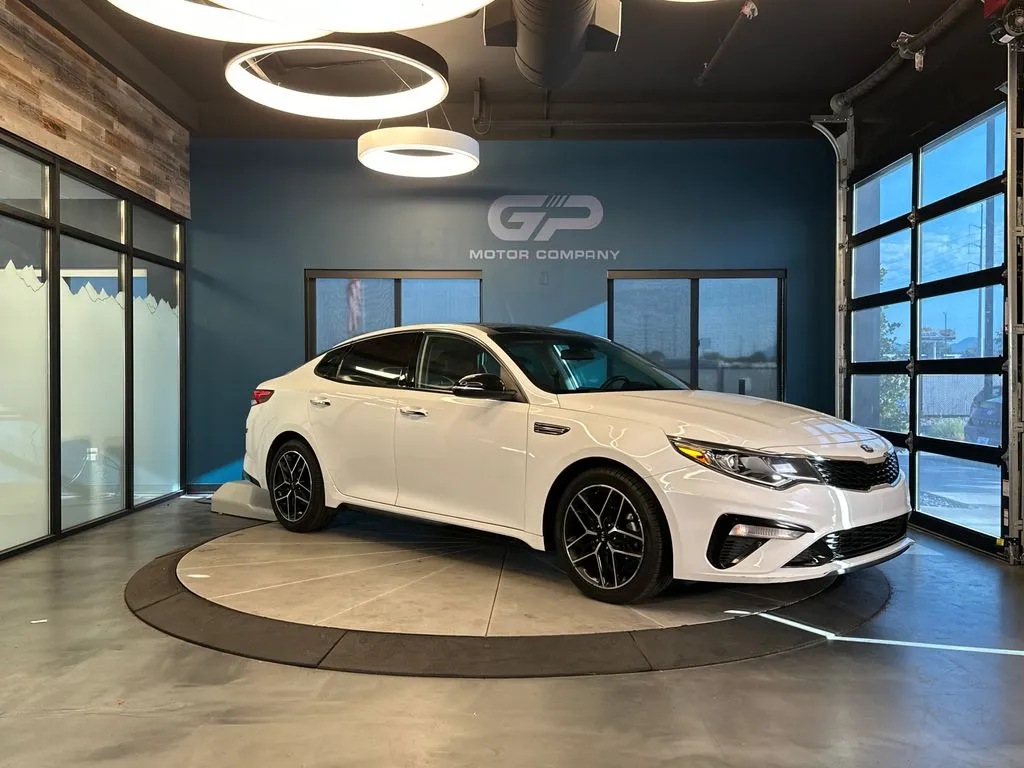 White 2020 Kia Optima SE for sale in Kaysville, UT