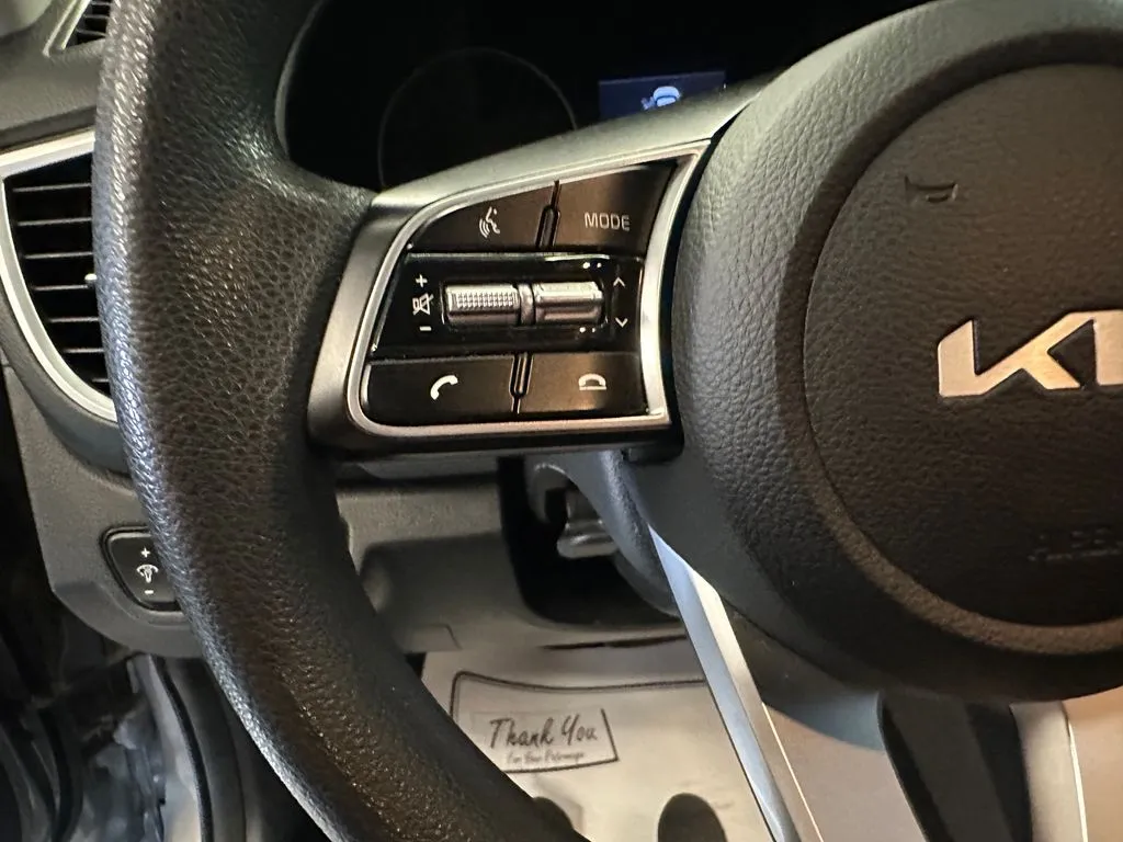 Kia Seltos photo 11
