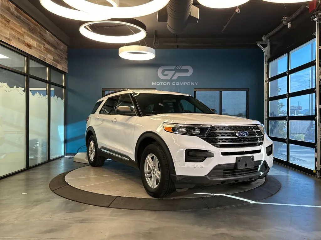 White 2020 Ford Explorer XLT for sale in Kaysville, UT