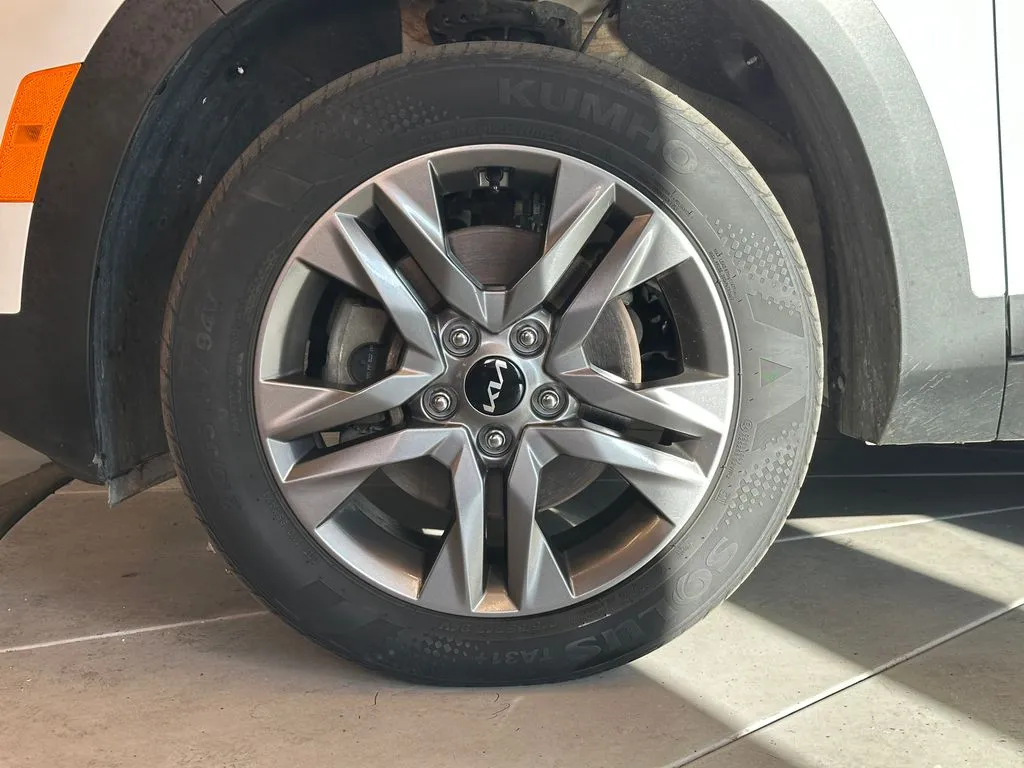 Kia Seltos photo 25