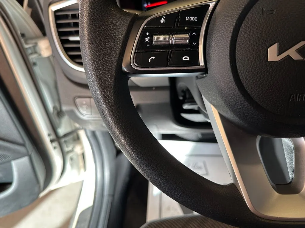 Kia Seltos photo 11